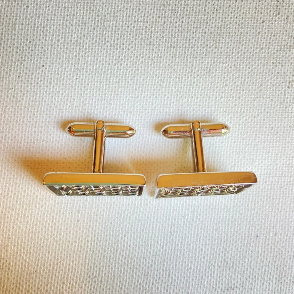 SWANK gray rhinestone cuff links in rectangular silvertone metal setting signed